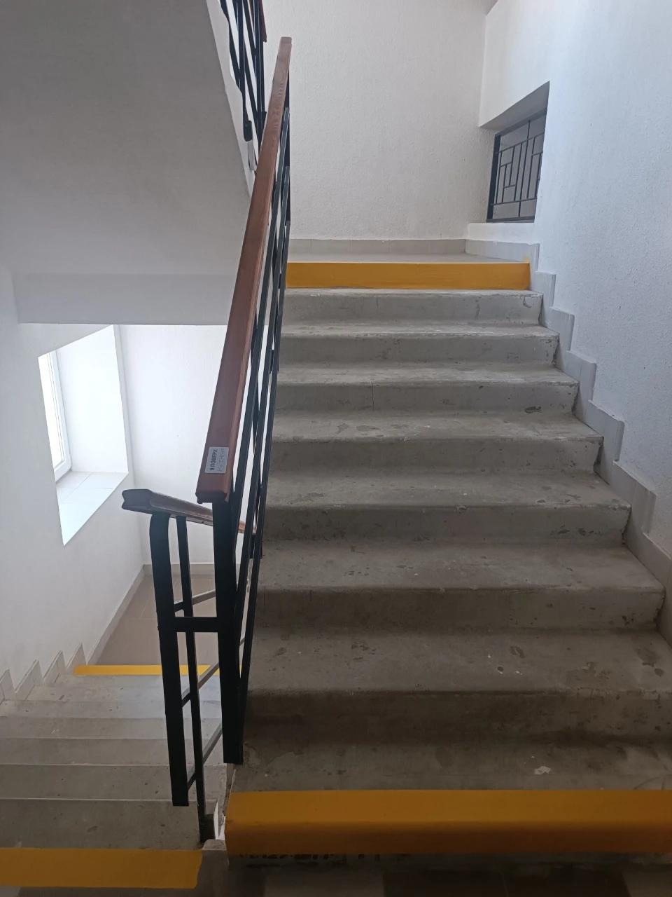 продам панорамну квартиру в новому будинку