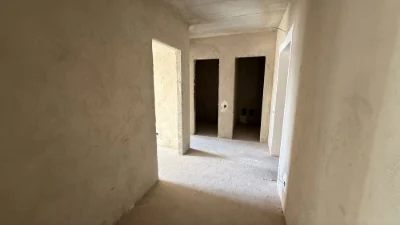 ВЛАСНИК , Продам 2 квартиру   в ЖК Зелений Масив