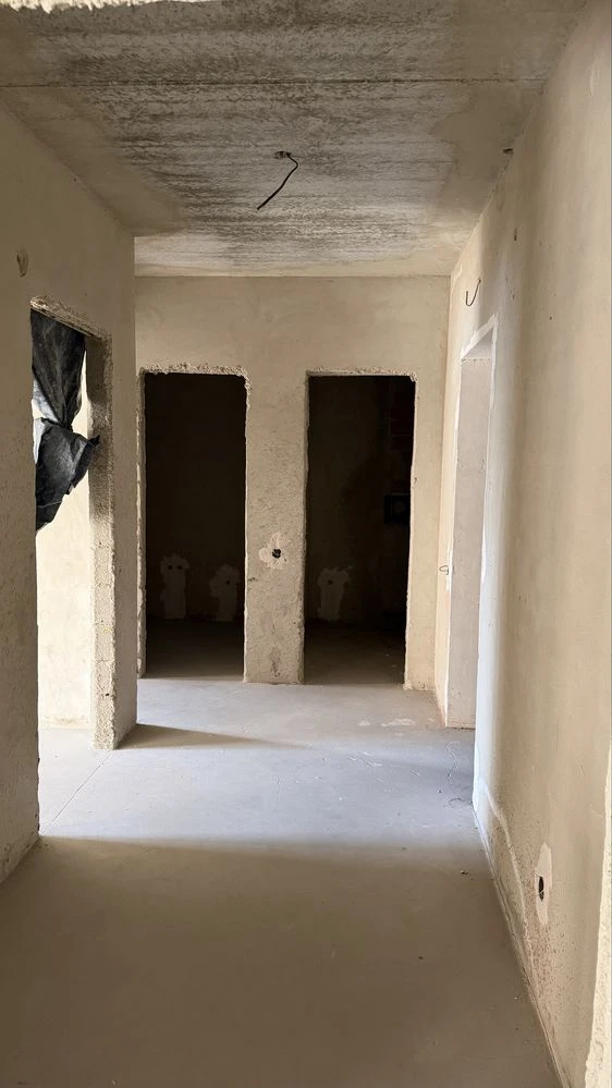 ВЛАСНИК Продам 2 кім  квартиру в ЖК ЗЕЛЕНИЙ МАСИВ