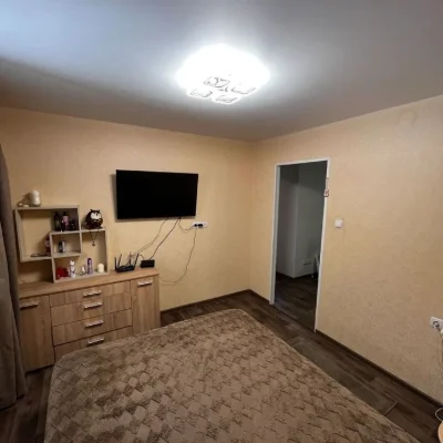 Продам 3-к квартиру ЦЕНТР Славянка Вокзал