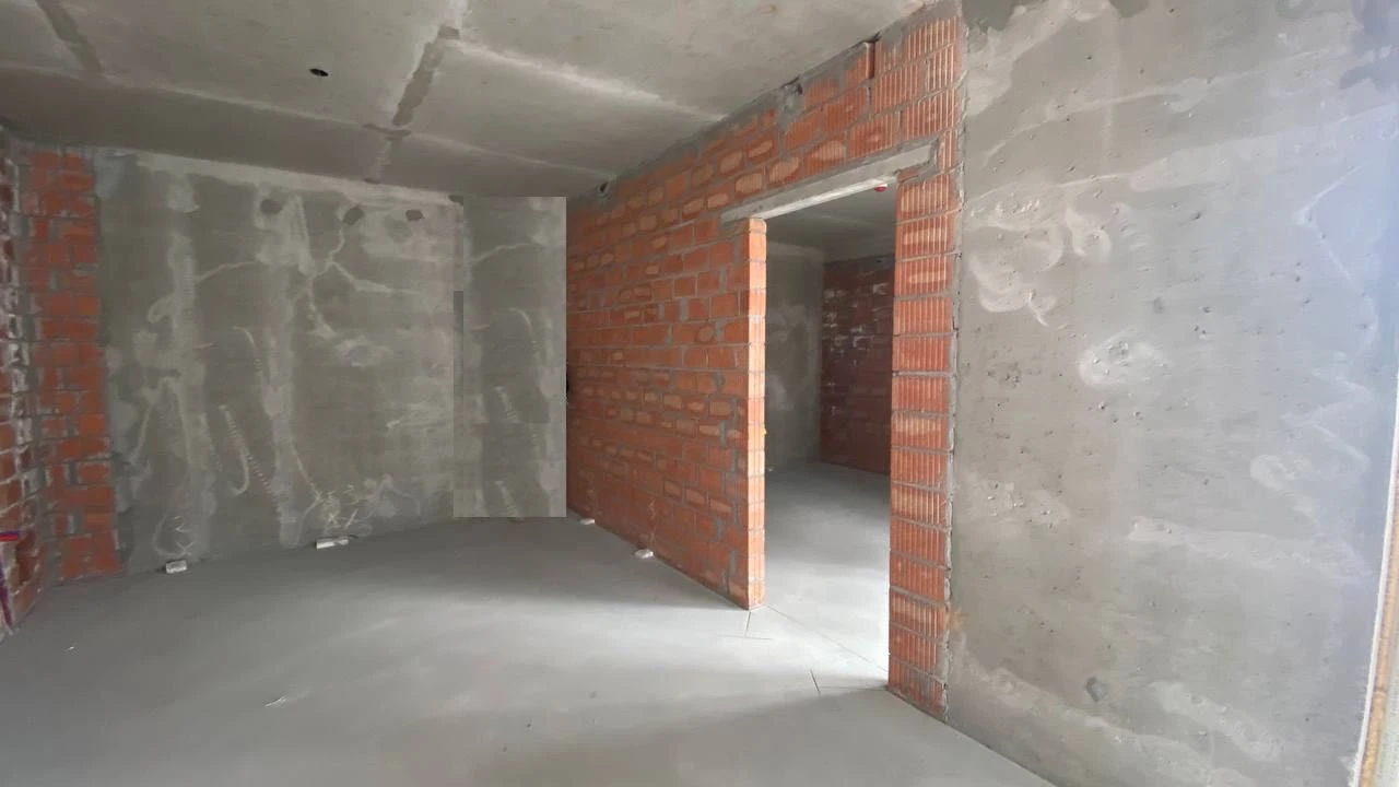 ЖК Зарічний 9 / Продаж 1/2к квартири /Без ремонту/Видова/63