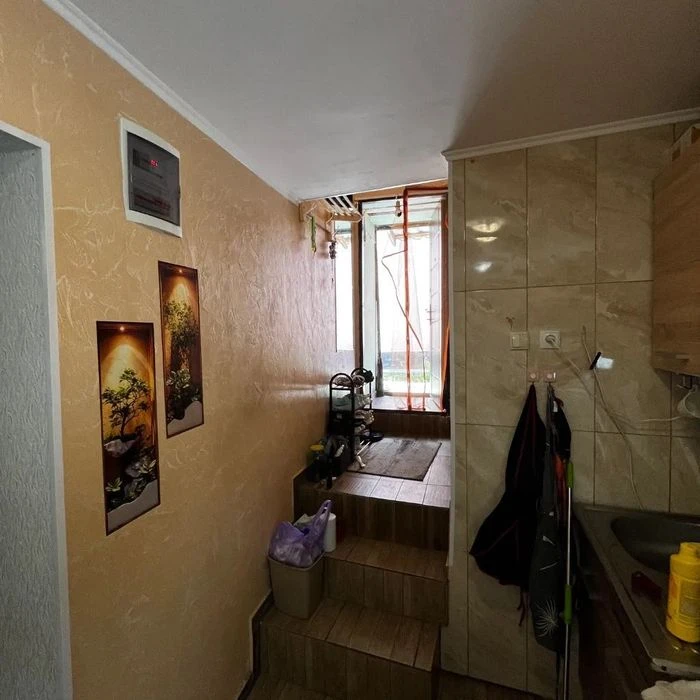 Продам 3-к квартиру ЦЕНТР Славянка Вокзал