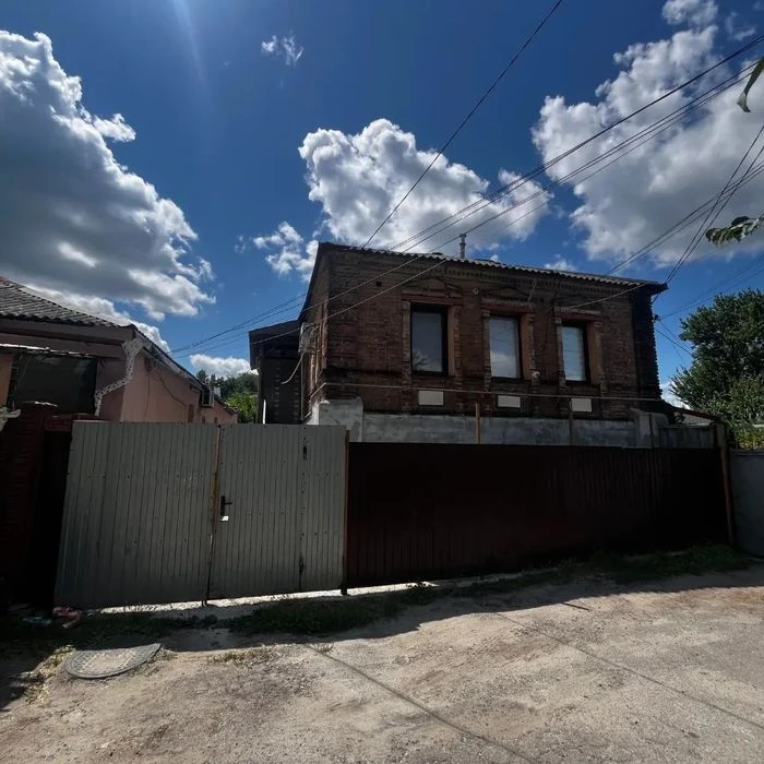 Продам 3-к квартиру ЦЕНТР Славянка Вокзал