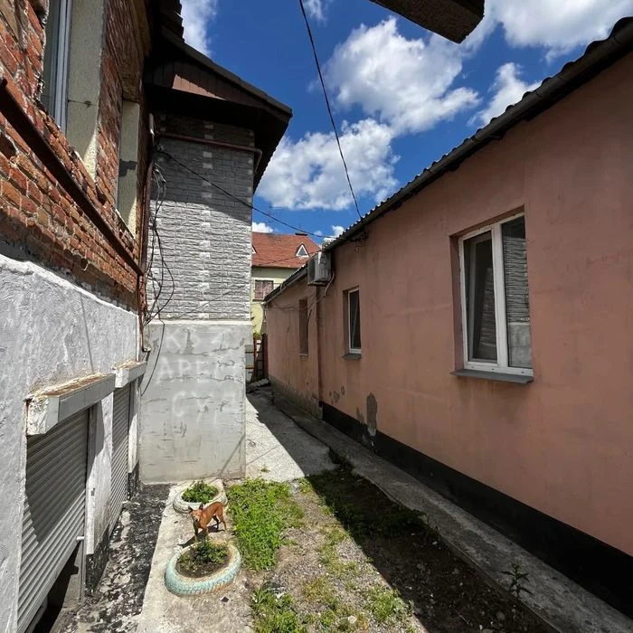 Продам 3-к квартиру ЦЕНТР Славянка Вокзал