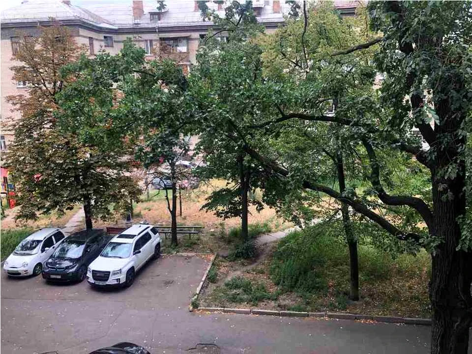 Квартира. Київ, Юрія Литвинського вул.