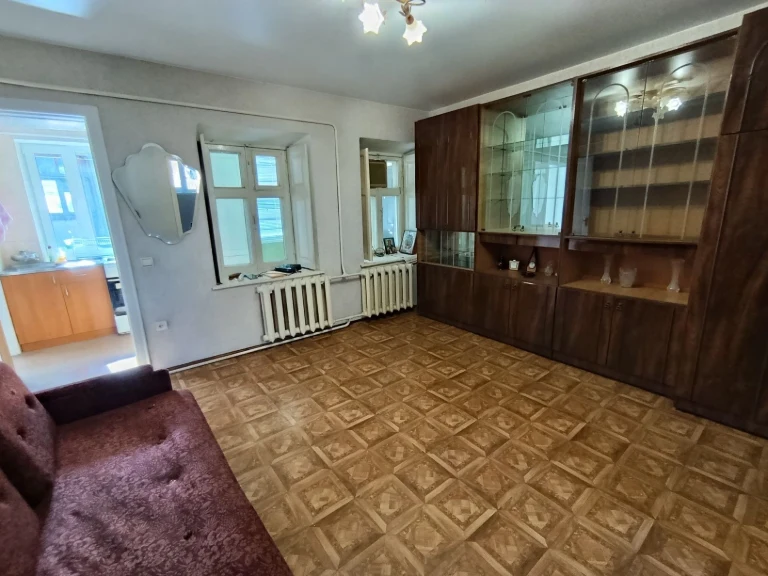 2х комнатная+ подвал 40м² Алексеевская пл./Болгарская
