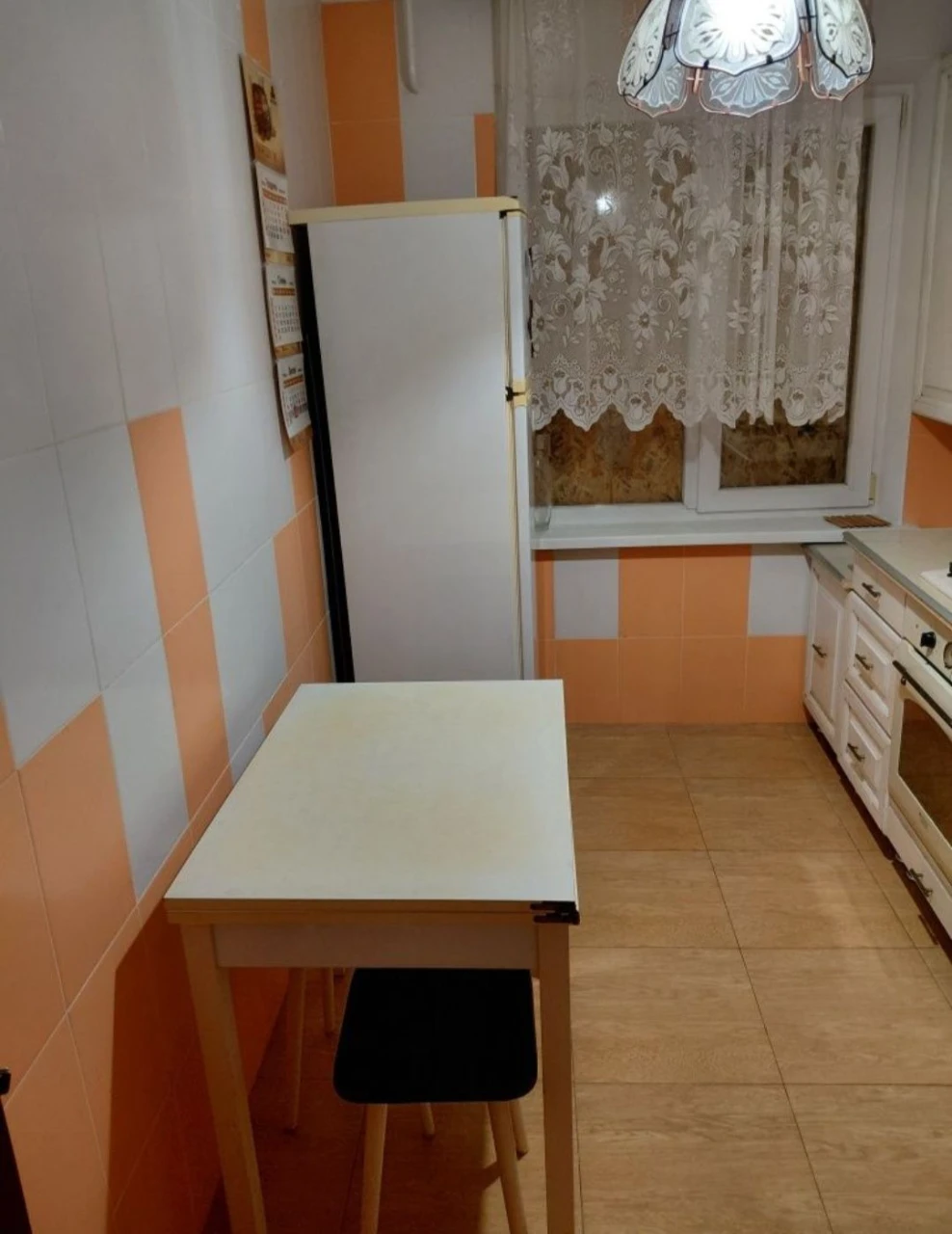 Продаж 2к квартири пл.Перемоги