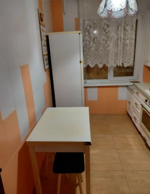 Продаж 2к квартири пл.Перемоги