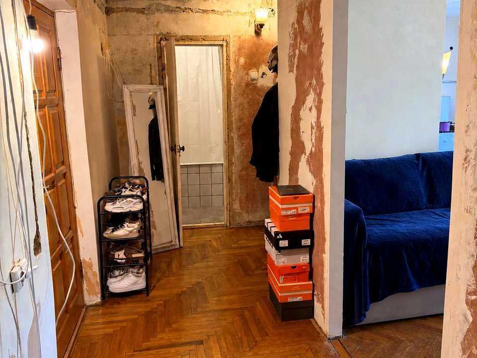 Квартира. Київ, Лісна вул.