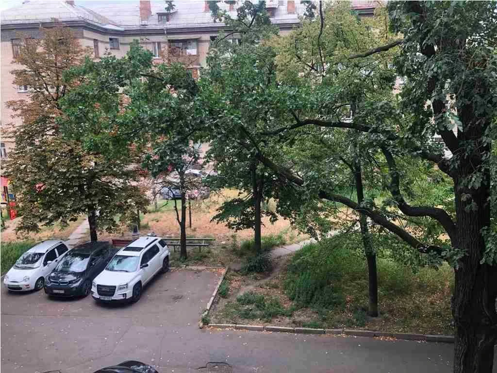 Без комісії. Продаж 1 кімн., Литвинського Юрія,31б, Нова дар