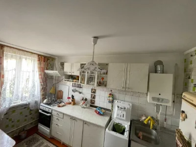 Продаж частини будинку центрі  Хмельницького з документами н