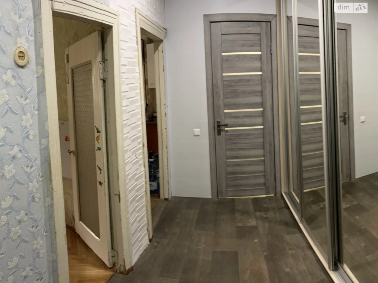 Продаж Квартира Титова