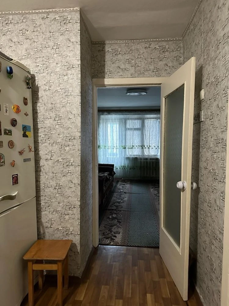 Продаж 3х кімн вул. Юності, Космос, Комунарський р-н, поверх