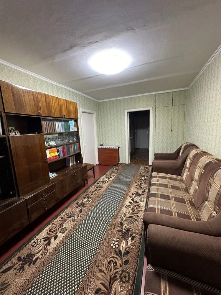 Продаж 3х кімн вул. Юності, Космос, Комунарський р-н, поверх