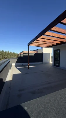Таунхаус 170 м² з гаражем і терасою, Лісопаркова