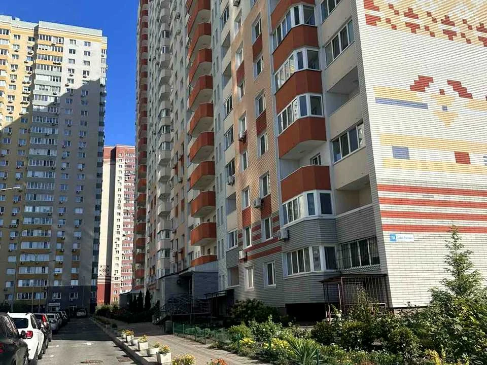 Квартира. Київ, Софії Русової вул.