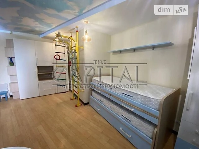 Продаж 2к квартири 110 кв. м на вул. Миколи Амосова 2 • ID 3