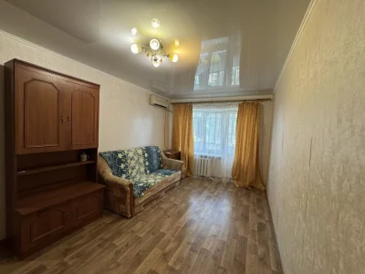 Продам 1 кімнатну квартиру Черемушки
