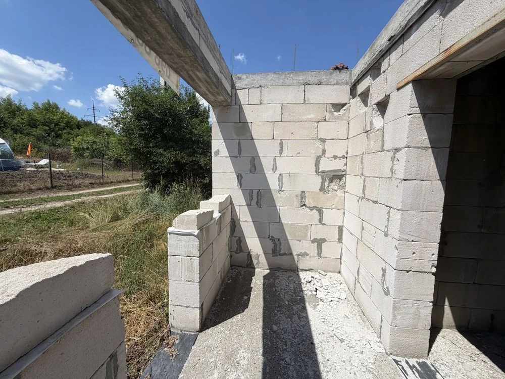 Продаж будинку Лезнево