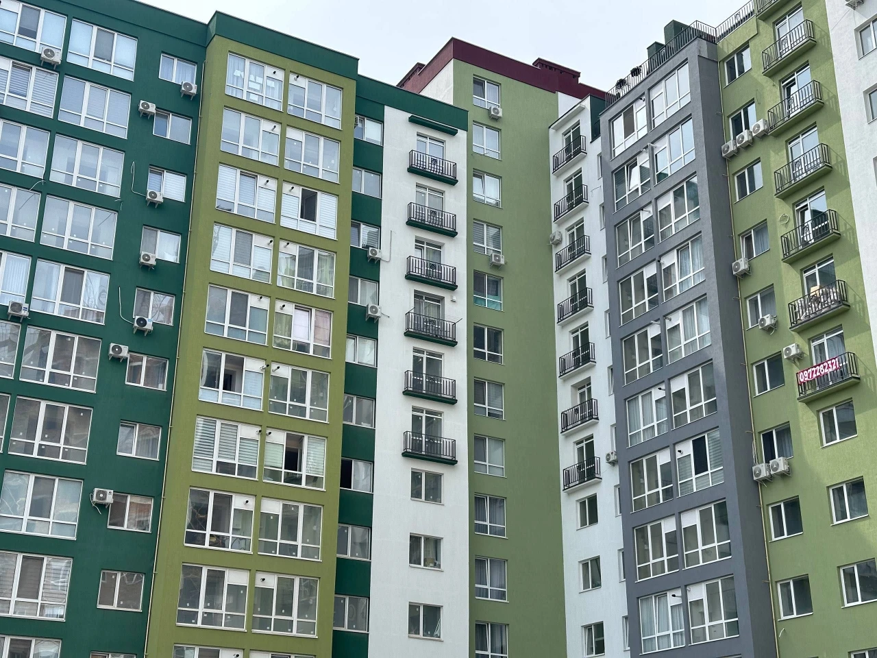 Продаж просторої 2-кімнатної квартири в центрі міста
