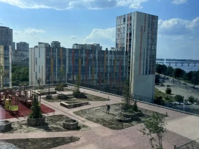 Продаж квартири 2-кімн. 52 м² 3/36 пов.