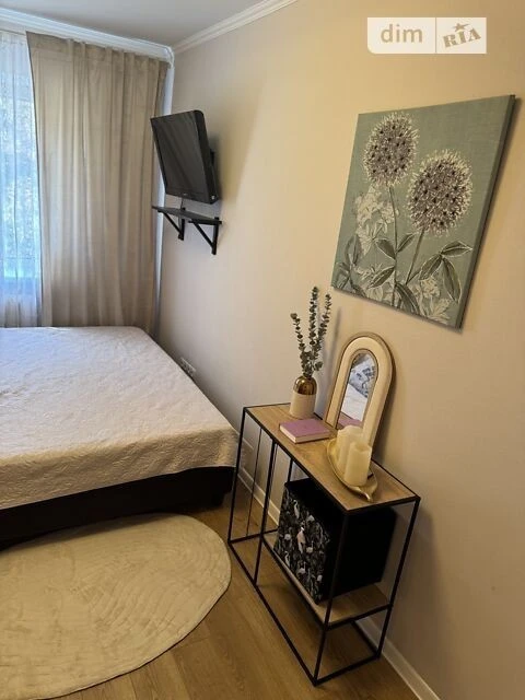 Продаж 3к квартири 56.9 кв. м на вул. Олексіївська 3 • ID 34