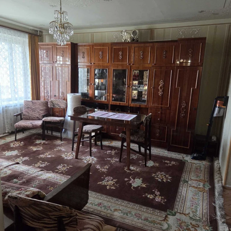 Продаж 3кімнатна квартира Коновальця