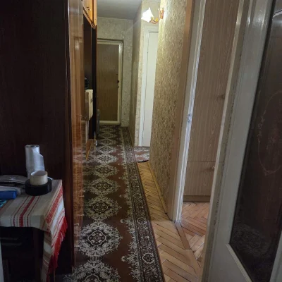 Продаж 3кімнатна квартира Коновальця