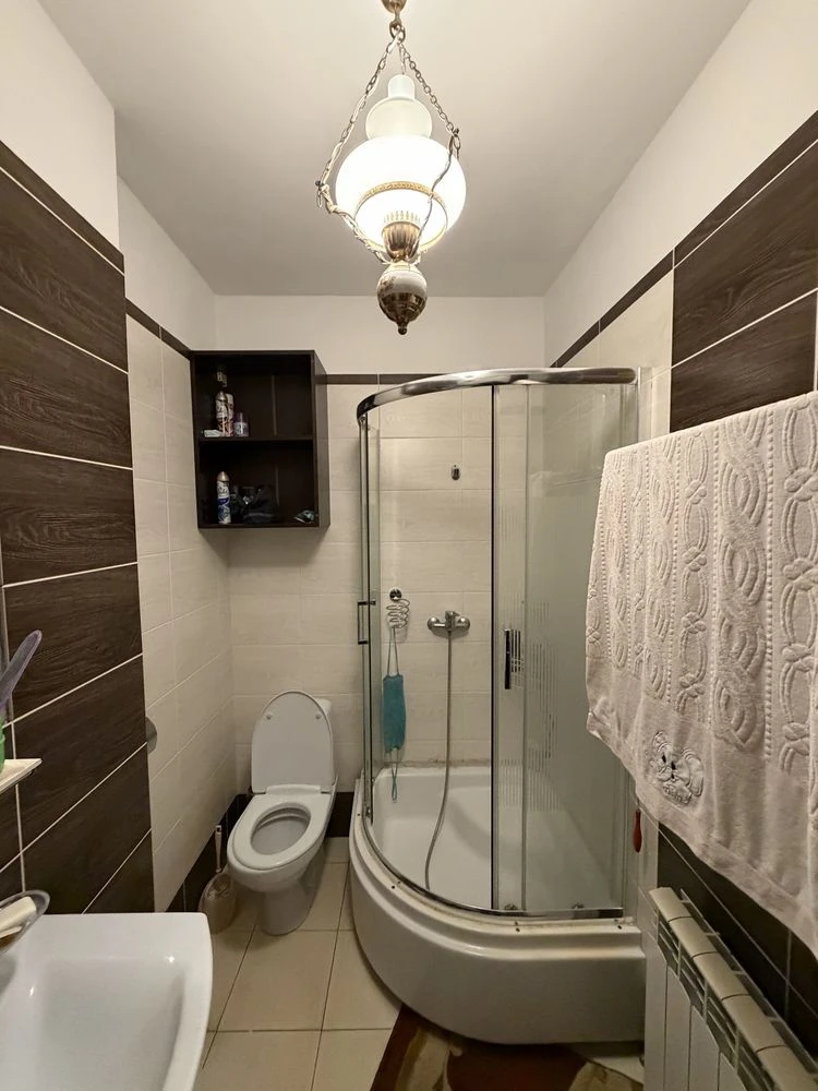 Продаж 2 кімнатної квартири | Варшавська