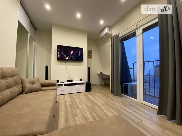 Продаж 1к квартири 44 кв. м на вул. Ованеса Туманяна 15А • I