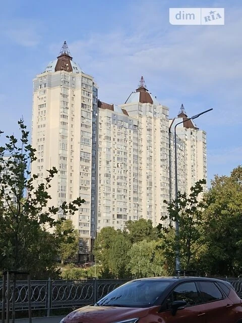 Продаж 1к квартири 44 кв. м на вул. Ованеса Туманяна 15А • I