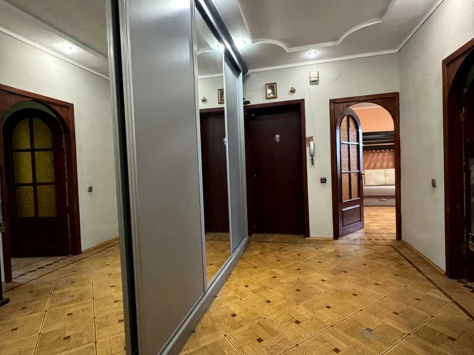Квартира. Харків, Сергіївська вул.