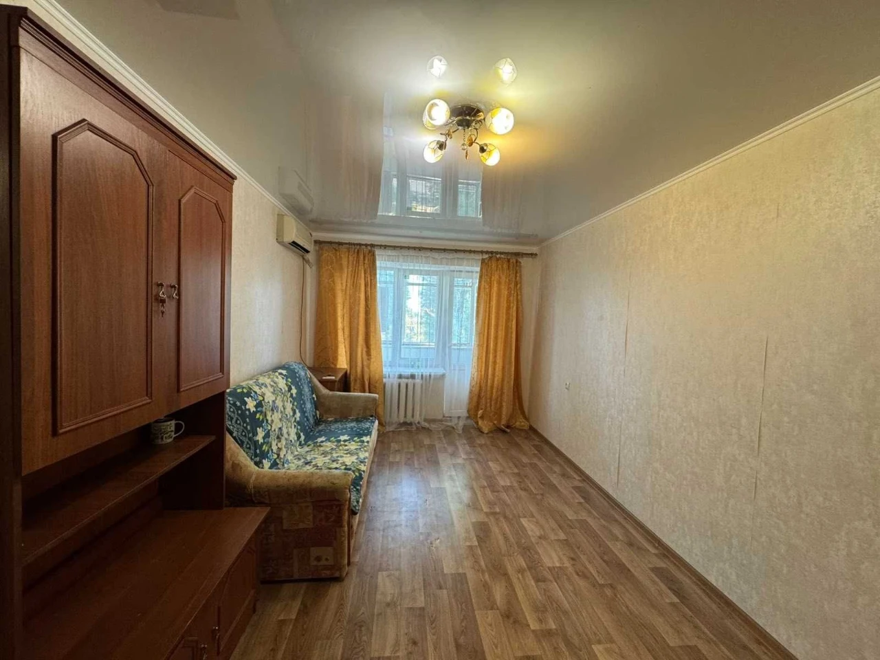 Продам квартиру на Щорса/Центральный Аэропорт, Таврія