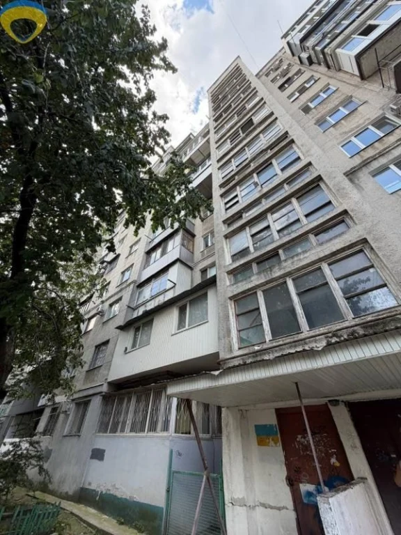 Продам 3-кімнатну квартиру в центрі Одеси, цегляний спецпроє