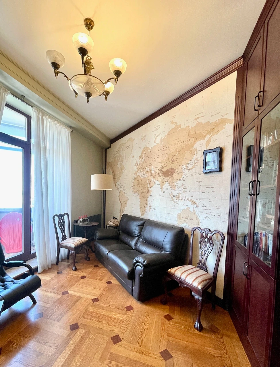 Продажа 3-комнатной квартиры 145 м², Пирогова ул., 6А