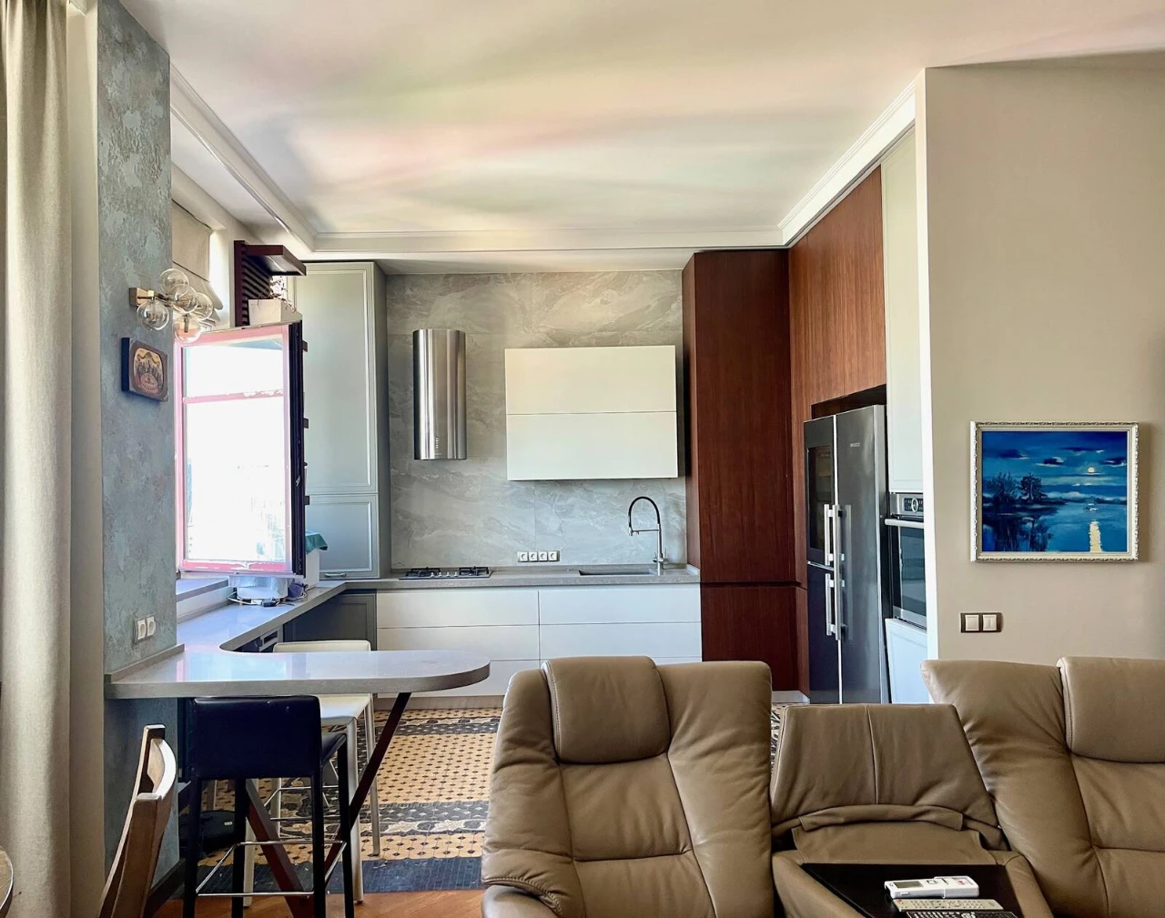Стильна 145 м², Центр, Пирогова 6А, паркінг Золоті Ворота