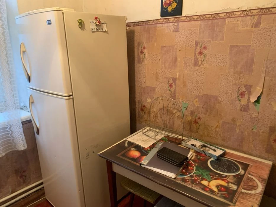 продам 2к квартиру+гараж пр.Богдана Хмельницкого 40
