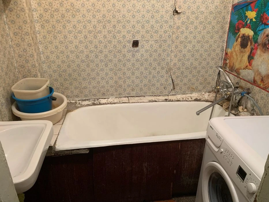 продам 2к квартиру+гараж пр.Богдана Хмельницкого 40