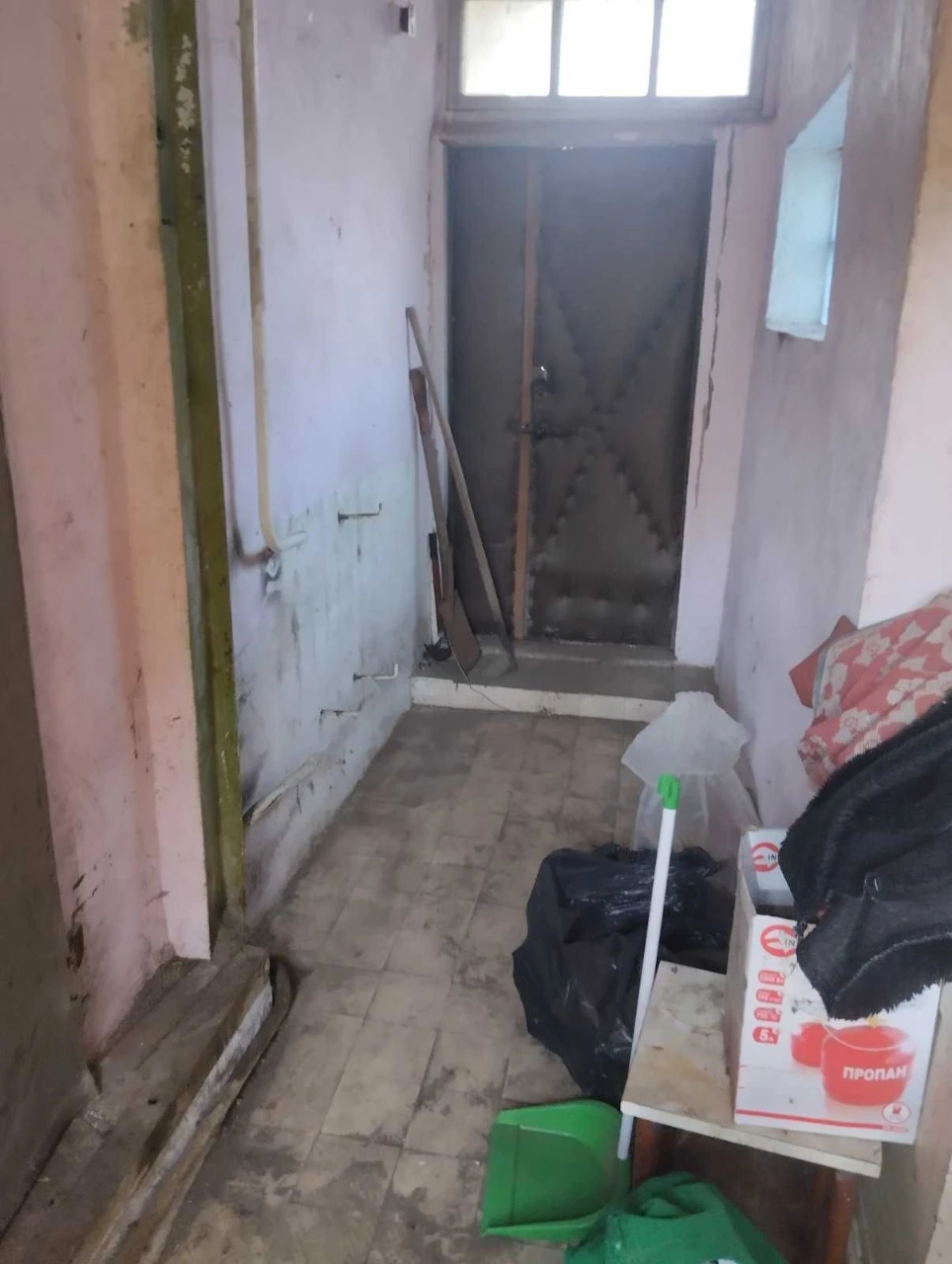 Срочно продаю 2 эт. дом, микрорайон Варваровка, город Никола
