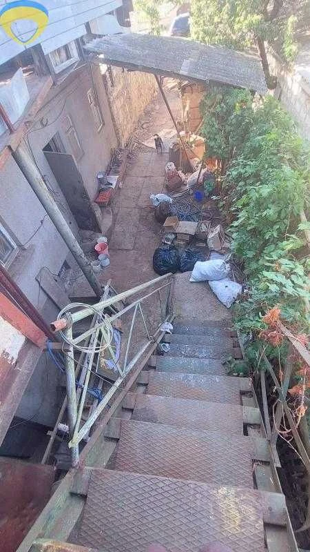 Срочно продаю 2 эт. дом, микрорайон Варваровка, город Никола