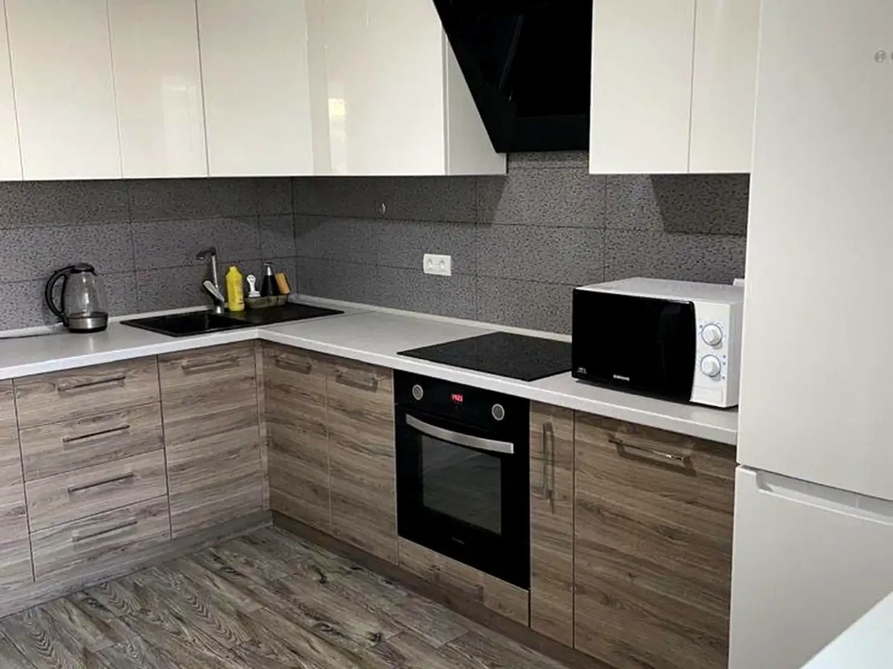 Продаж квартири 1-кімн. 44.5 м² 16/24 пов.