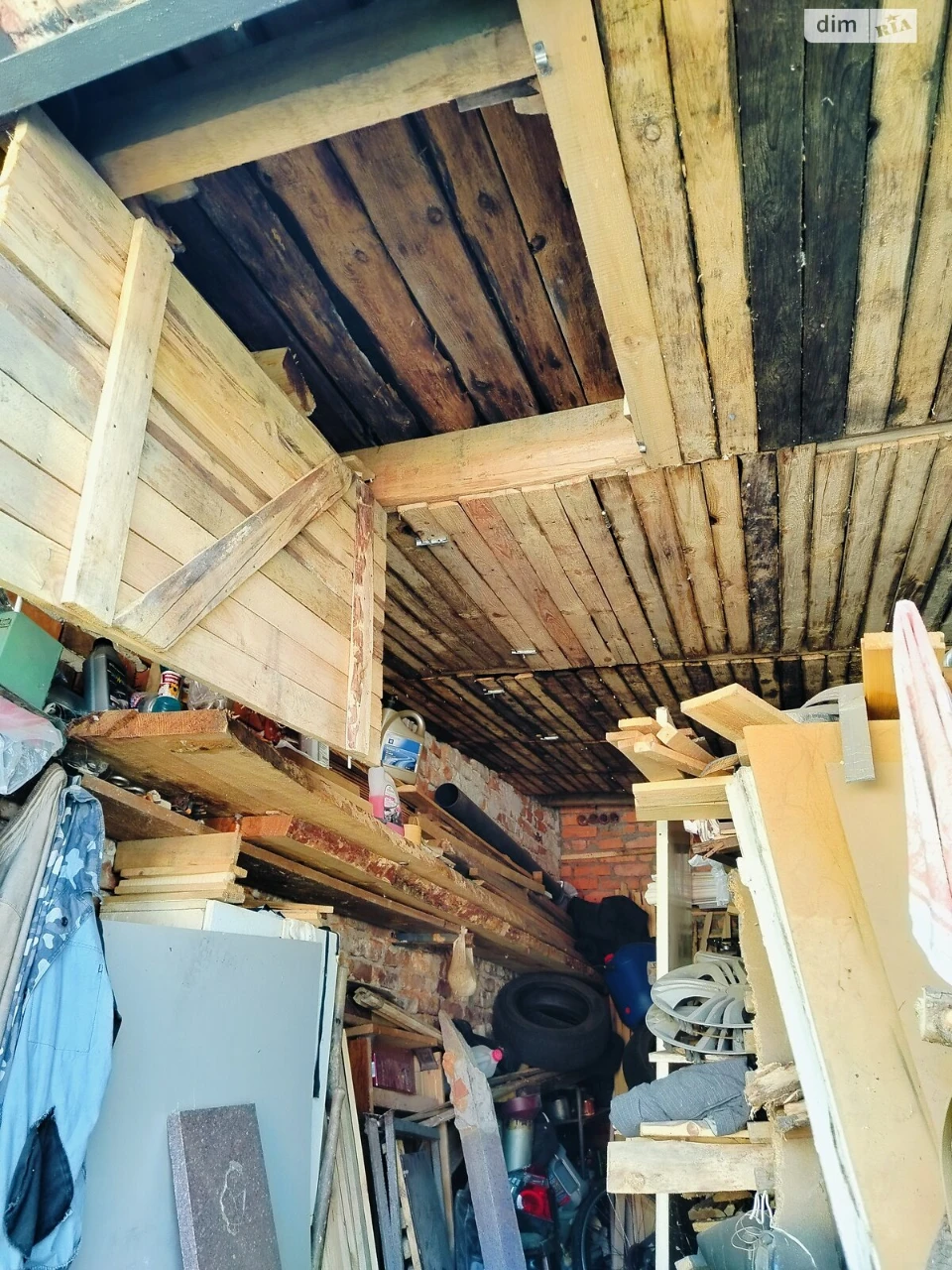 Продаж Місце в гаражному кооперативі Богунський