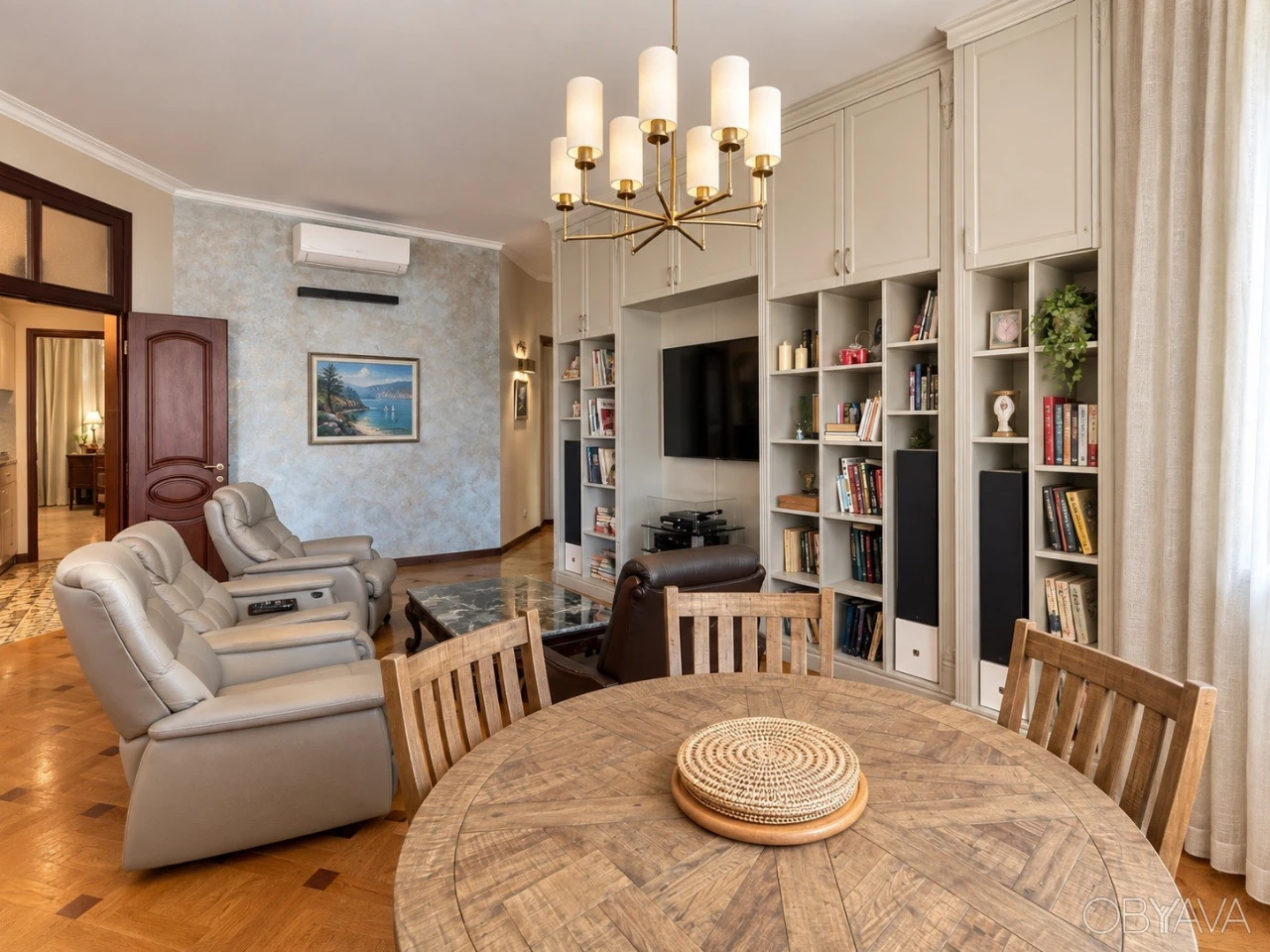 Стильна 145 м², Центр, Пирогова 6А, паркінг Золоті Ворота