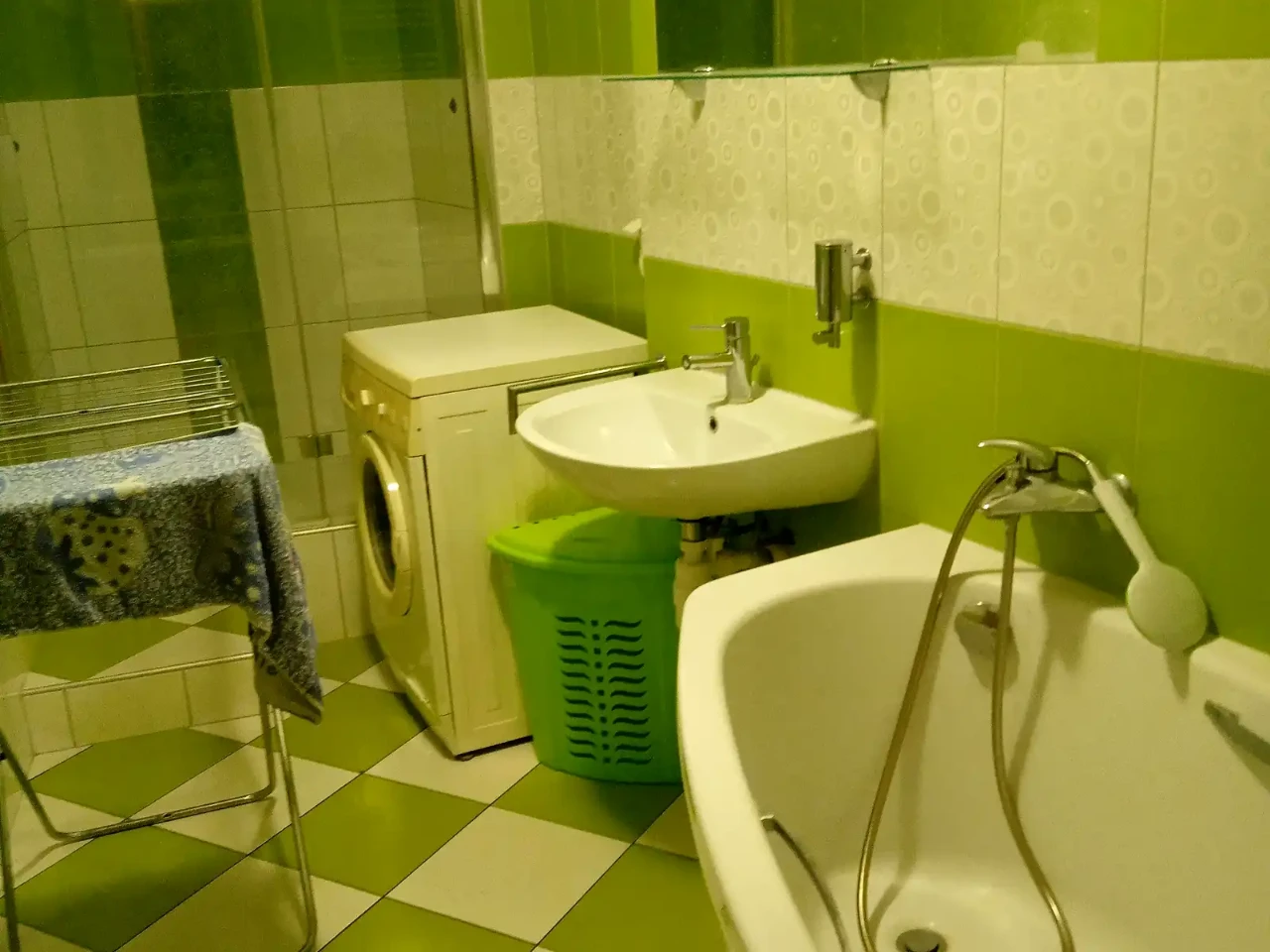 Оренда квартири 2-кімн. 50 м² 3/11 пов.