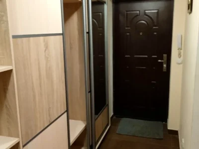 Оренда квартири 2-кімн. 50 м² 3/11 пов.