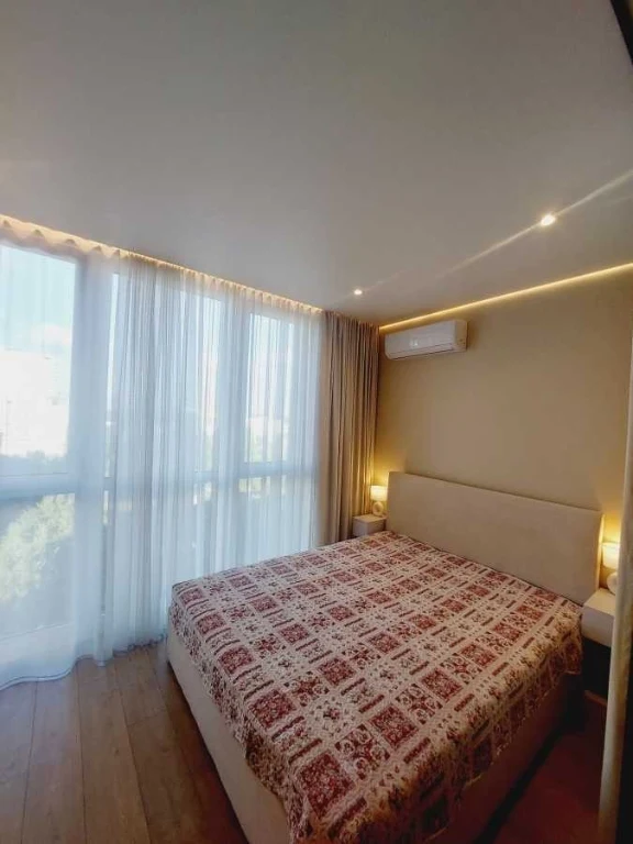 Оренда 1-кімнатної квартири 35 м², Кам'янська вул., 127