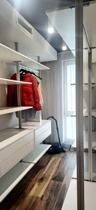 For sale 2-room new building Lypynskoho/Chornovola st.