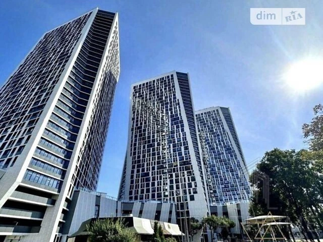 Продаж 1к квартири 52.2 кв. м на просп. Берестейський 11 кор