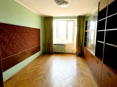 Квартира. Київ, Василя Тютюнника вул.