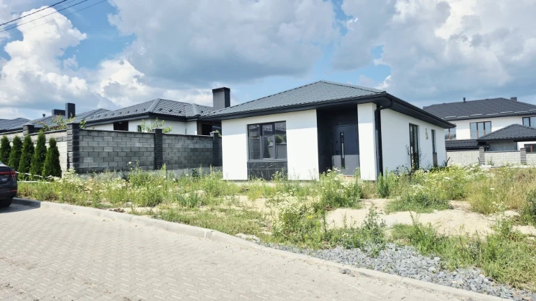 Продам будинок в одному з найкращих районів міста!